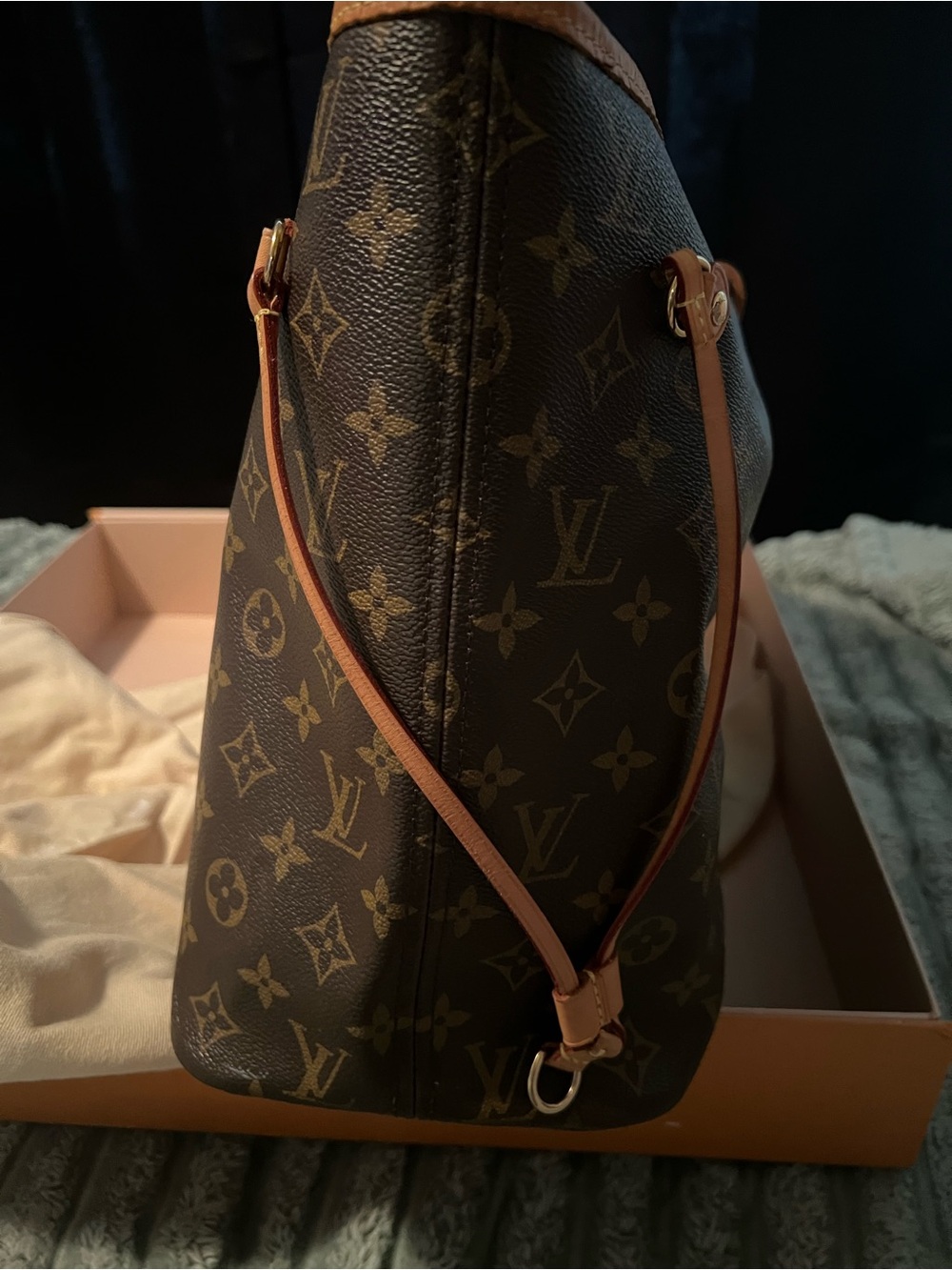 Louis Vuitton Brown Monogram Neverfull MM Tote with Pouch - Picture 9 of 12